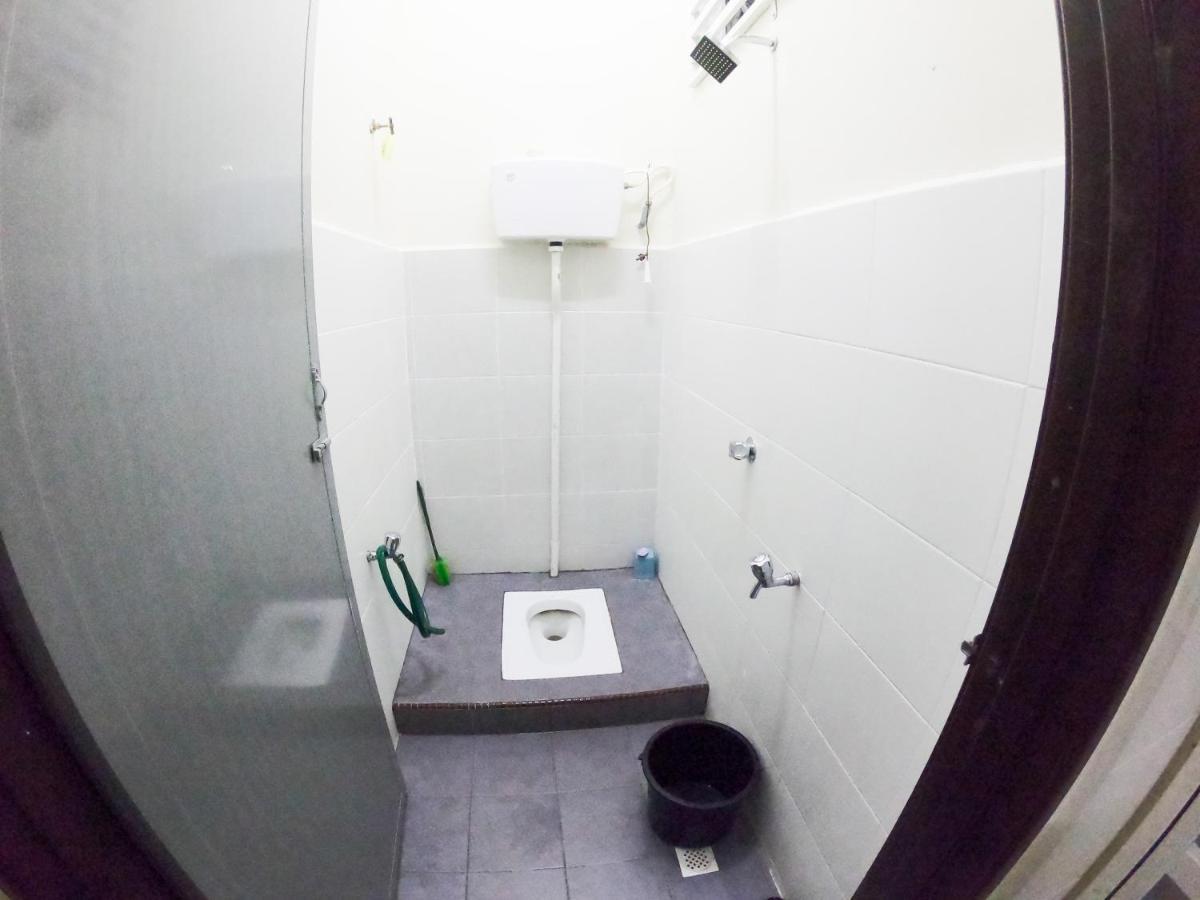 Ayna Homestay 5 Minutes To Marang Jetty 외부 사진