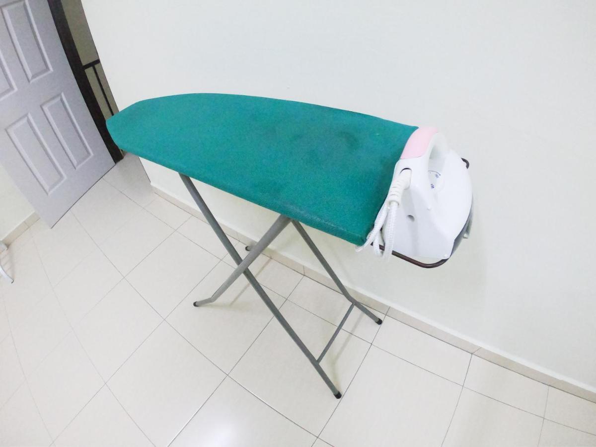 Ayna Homestay 5 Minutes To Marang Jetty 외부 사진